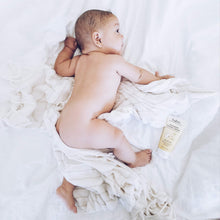 Load image into Gallery viewer, Babo Botanicals Soothing Baby Diaper Cream Perservative and Mineral Oil Free, Oatmilk &amp; Calendula, 3 Ounce