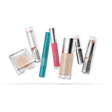 Load image into Gallery viewer, Neutrogena Hydro Boost Hydrating Concealer Stick for Dry Skin, Oil-Free, Lightweight, Non-Greasy and Non-Comedogenic Cover-Up Makeup with Hyaluronic Acid, 20 Light, 0.12 Oz